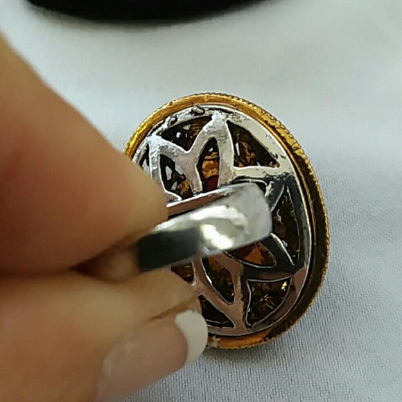 NWT Green, red and Cz stones ring - Picture 4 of 4